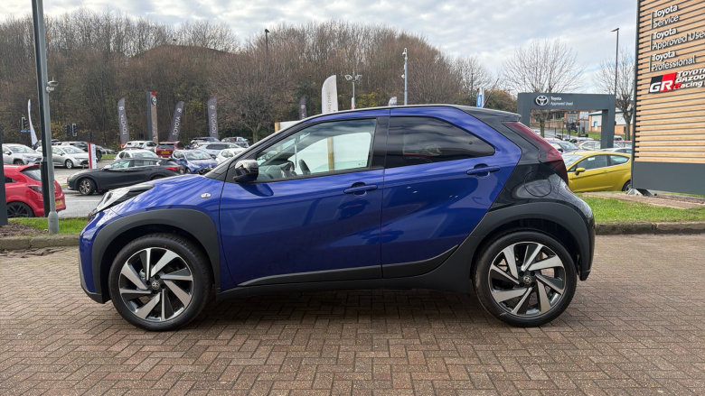 Toyota Aygo X 1.0 VVT-i Edge 5dr Petrol Hatchback